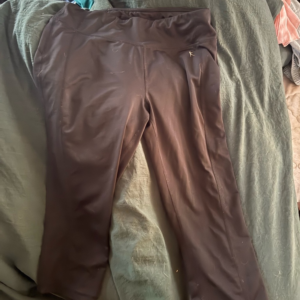 Black Athletic Capris